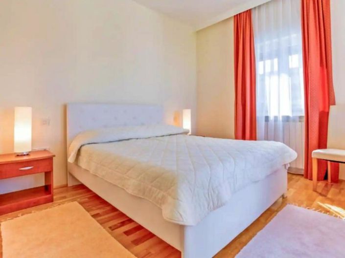 Image No.25-Propriété de 8 chambres à vendre à Umag