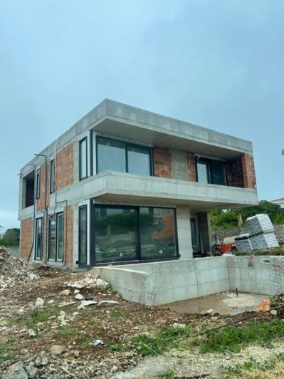 Image No.1-3 Bed Property for sale