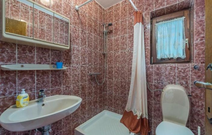 Image No.5-7 Bed Property for sale