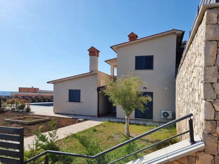 Image No.2-Propriété de 4 chambres à vendre à Croatie