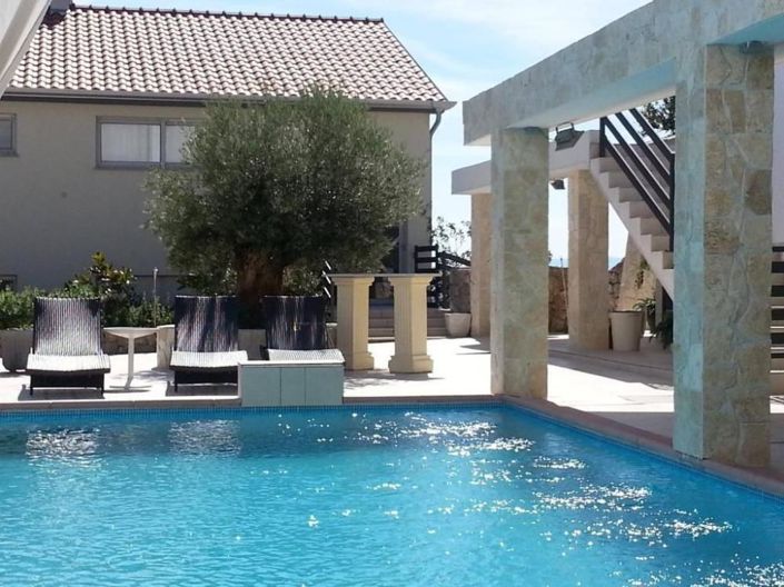 Image No.5-Propriété de 9 chambres à vendre à Croatie