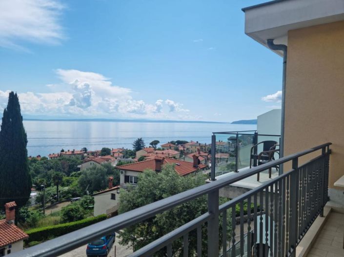 Image No.5-11 Bed Property for sale