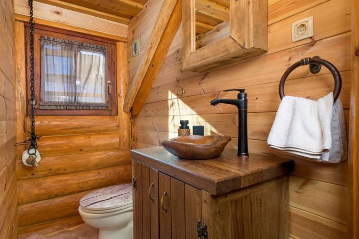 Image No.14-2 Bed Property for sale