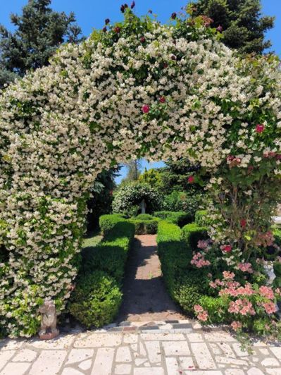 Image No.3-4 Bed Property for sale