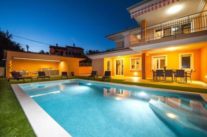 Image No.3-Propriété de 4 chambres à vendre à Croatie