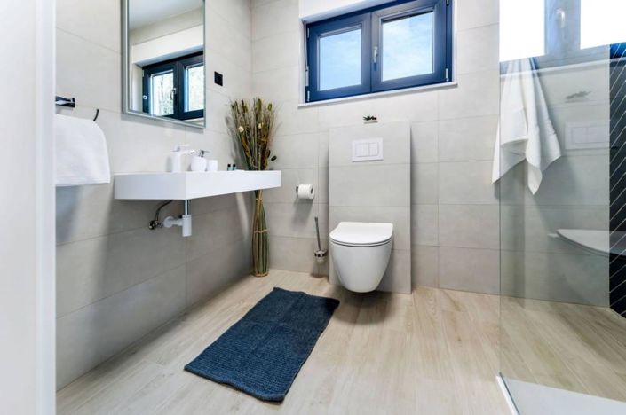 Image No.22-2 Bed Property for sale