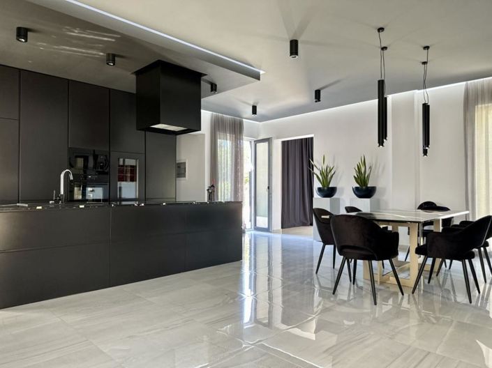 Image No.23-Propriété de 6 chambres à vendre à Umag