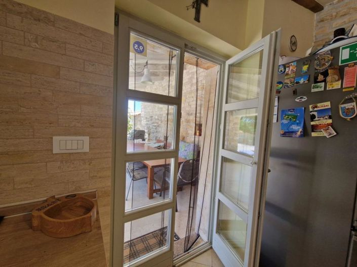 Image No.25-4 Bed Property for sale