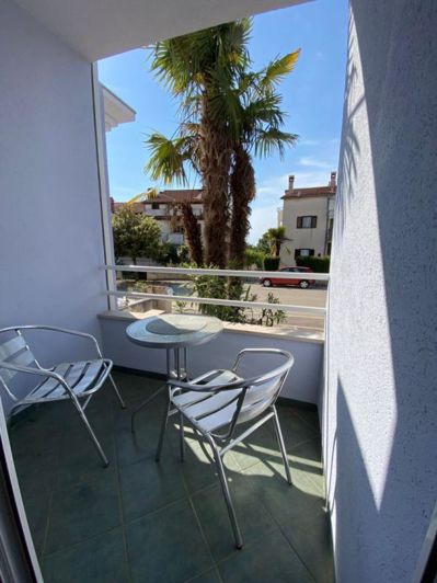 Image No.5-10 Bed Property for sale