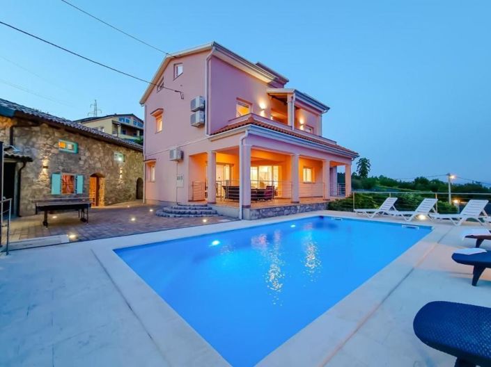 Image No.5-Propriété de 4 chambres à vendre à Croatie