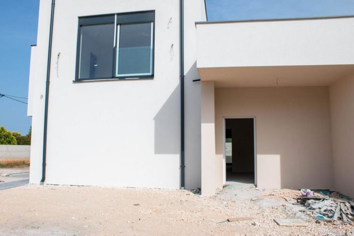 Image No.4-3 Bed Property for sale