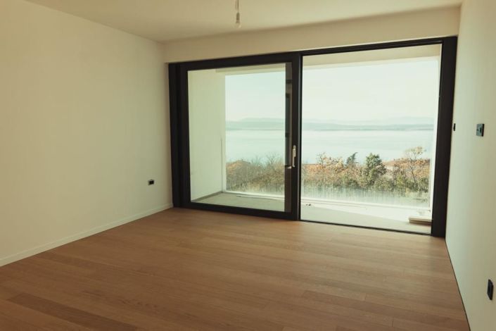 Image No.9-Propriété de 4 chambres à vendre à Primorje-Gorski Kotar