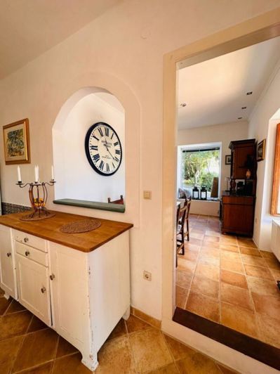 Image No.12-3 Bed Property for sale