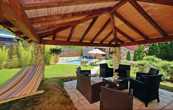 Image No.3-3 Bed Property for sale