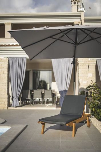 Image No.20-Propriété de 5 chambres à vendre à Umag