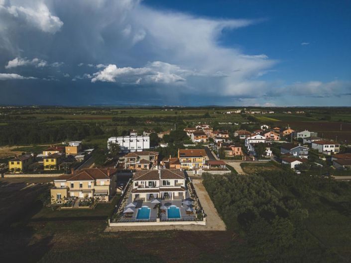 Image No.6-Propriété de 5 chambres à vendre à Umag