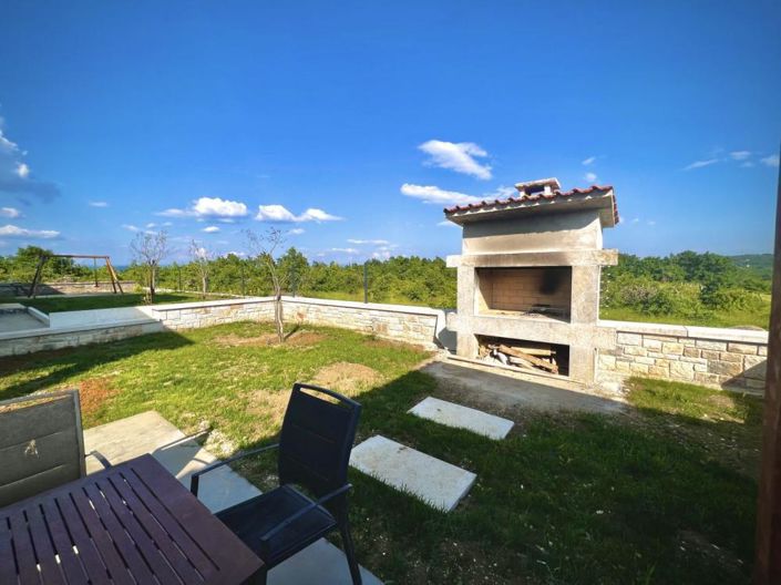 Image No.13-5 Bed Property for sale