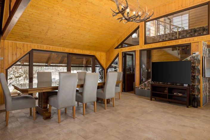 Image No.14-4 Bed Property for sale