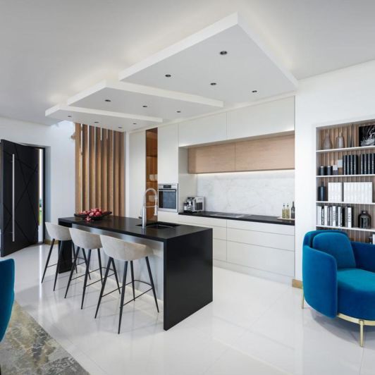 Image No.12-4 Bed Property for sale