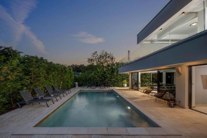 Image No.2-Propriété de 4 chambres à vendre à Croatie