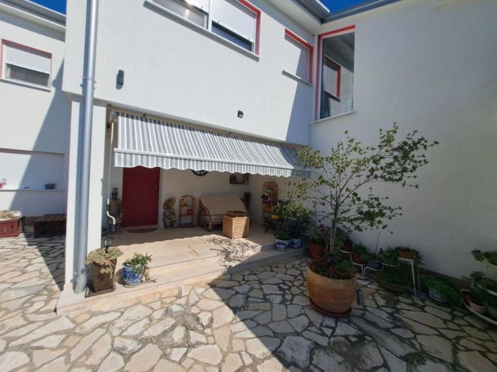 Image No.6-Propriété de 5 chambres à vendre à Croatie