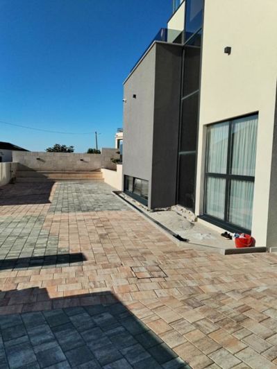 Image No.6-4 Bed Property for sale