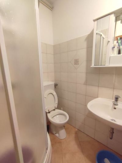 Image No.11-5 Bed Property for sale