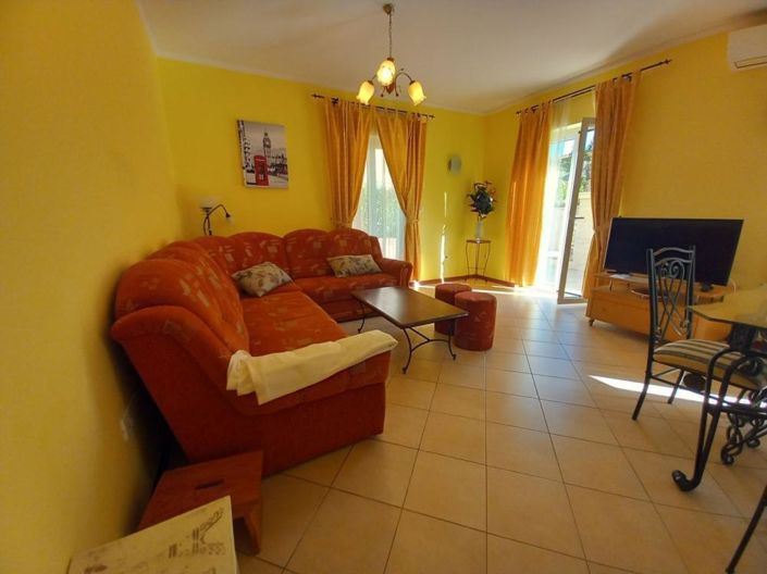 Image No.22-Propriété de 11 chambres à vendre à Lovran