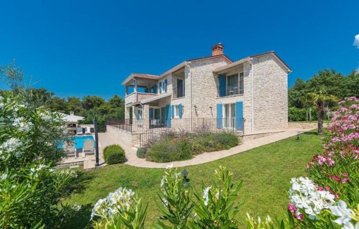 Image No.1-Propriété de 4 chambres à vendre à Višnjan