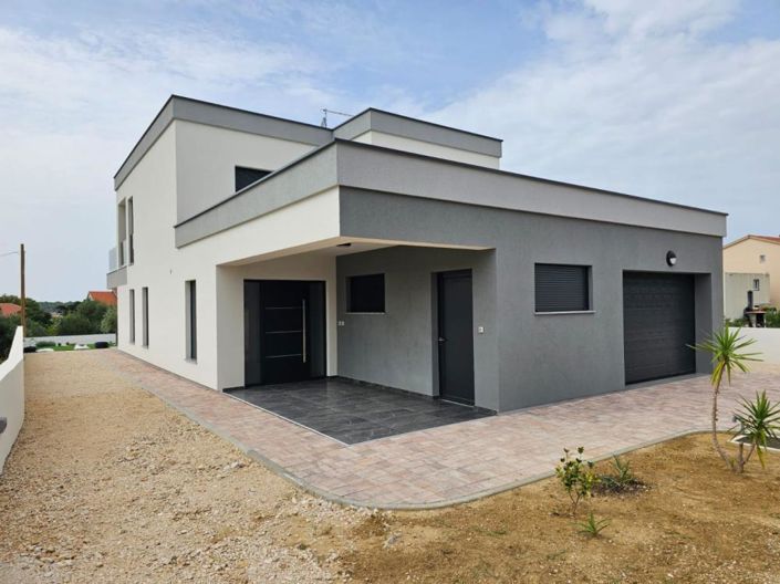 Image No.4-Propriété de 4 chambres à vendre à Croatie