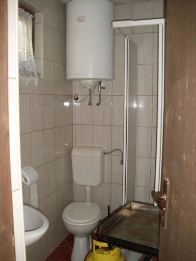 Image No.25-5 Bed Property for sale