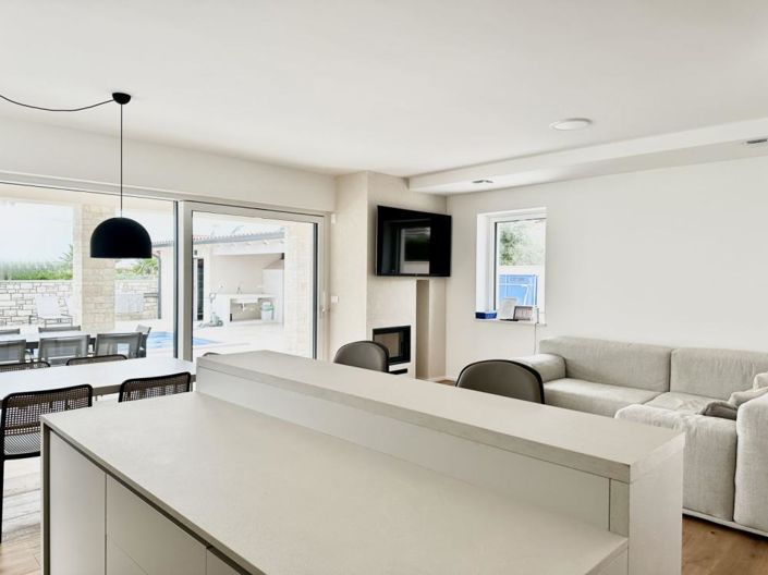 Image No.8-Propriété de 4 chambres à vendre à Croatie