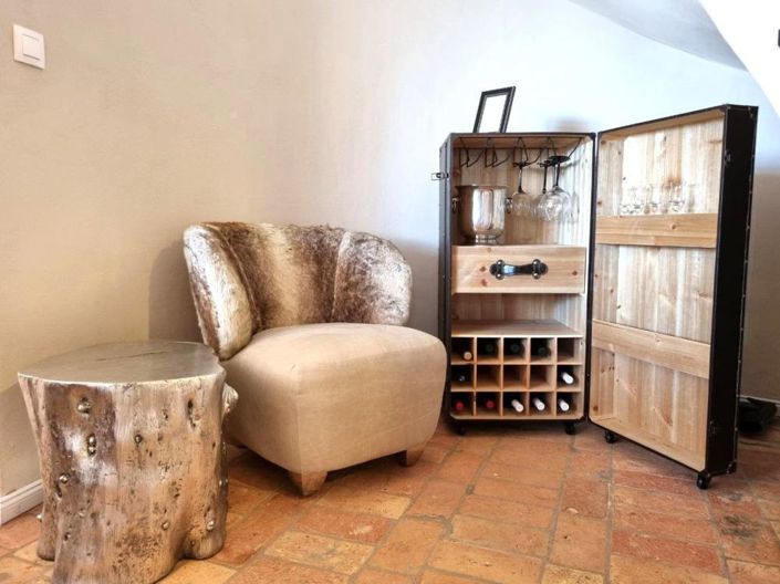 Image No.24-4 Bed Property for sale