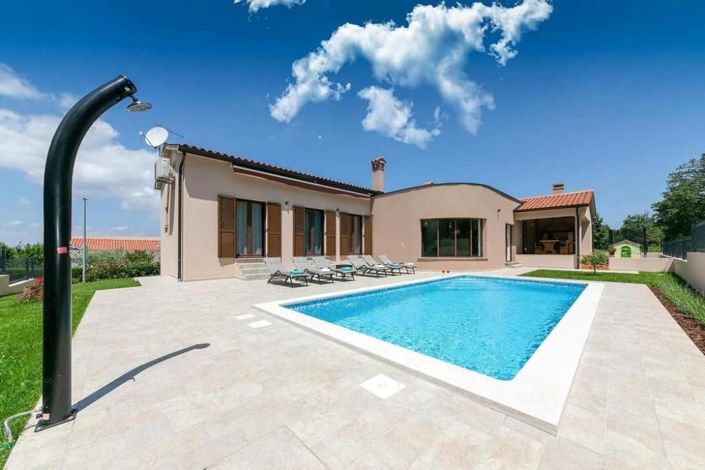 Image No.1-3 Bed Property for sale