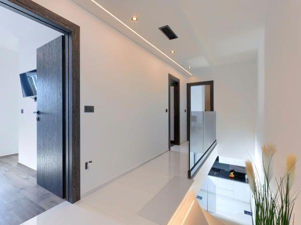 Image No.22-3 Bed Property for sale