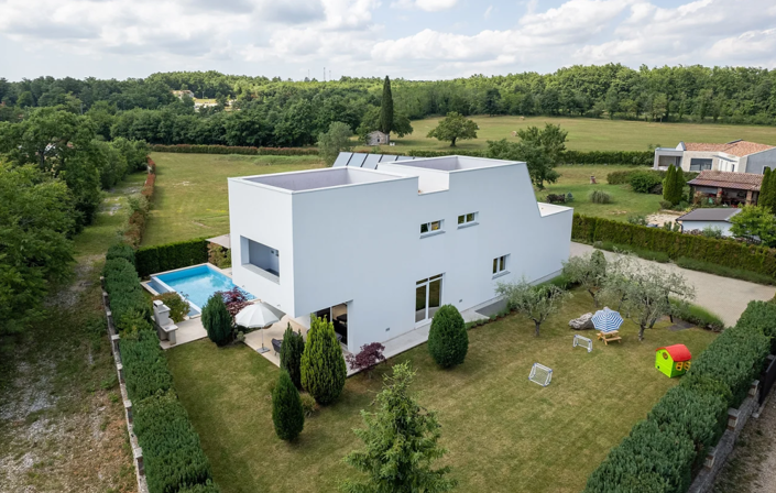 Image No.3-4 Bed Property for sale