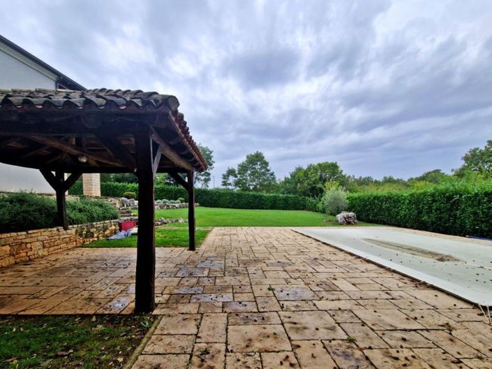 Image No.3-4 Bed Property for sale