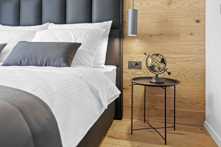 Image No.24-4 Bed Property for sale