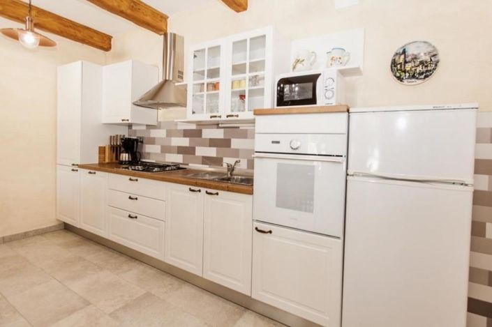 Image No.7-4 Bed Property for sale