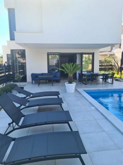 Image No.2-Propriété de 3 chambres à vendre à Croatie