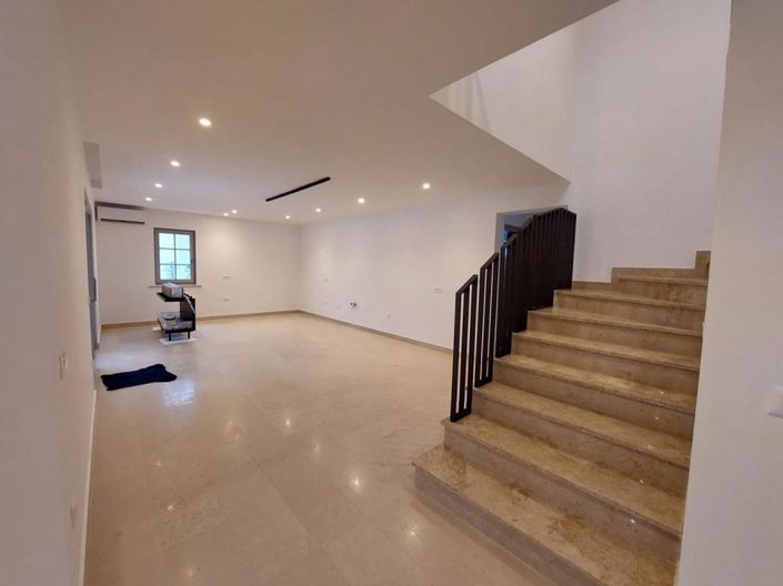 Image No.10-Propriété de 4 chambres à vendre à Barban