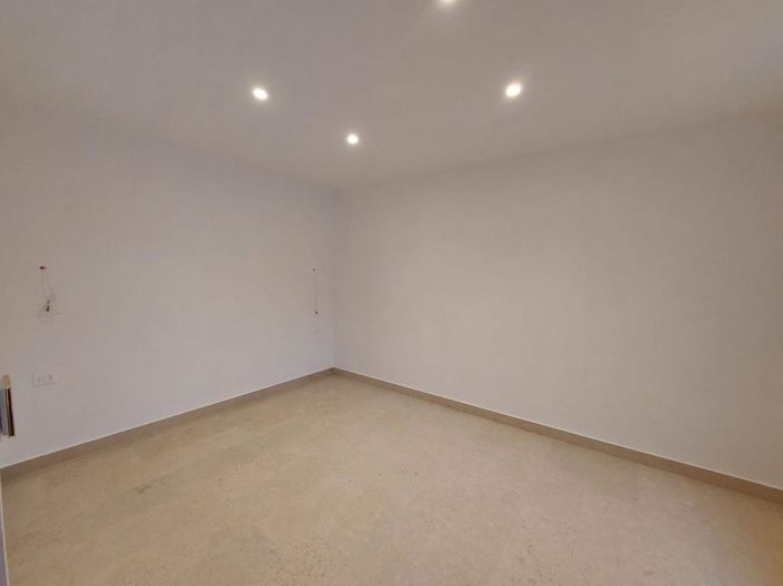 Image No.11-Propriété de 4 chambres à vendre à Barban