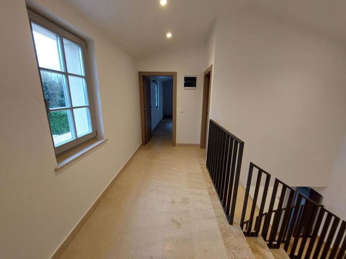 Image No.17-Propriété de 4 chambres à vendre à Barban