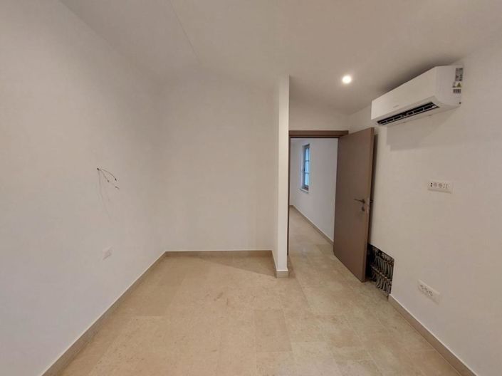 Image No.20-Propriété de 4 chambres à vendre à Barban