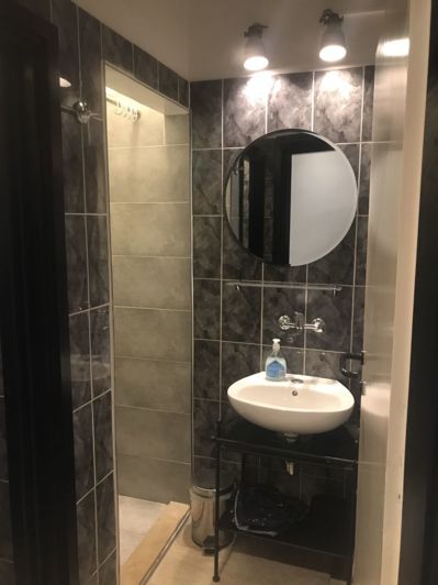 Image No.15-4 Bed Property for sale