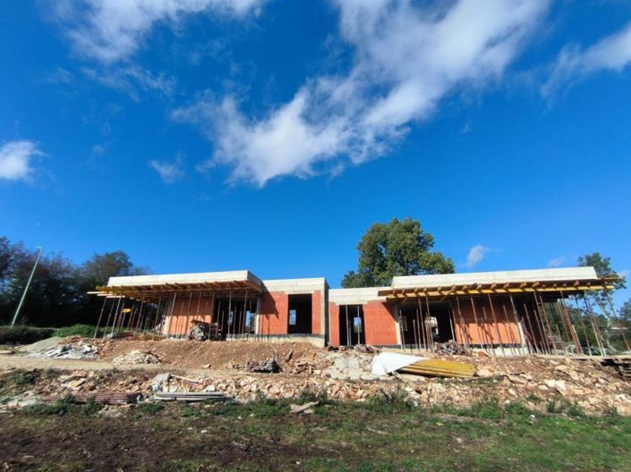 Image No.4-Propriété de 4 chambres à vendre à Tinjan