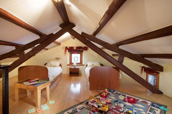 Image No.23-4 Bed Property for sale