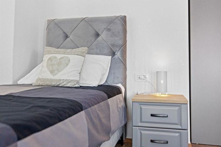 Image No.7-4 Bed Property for sale