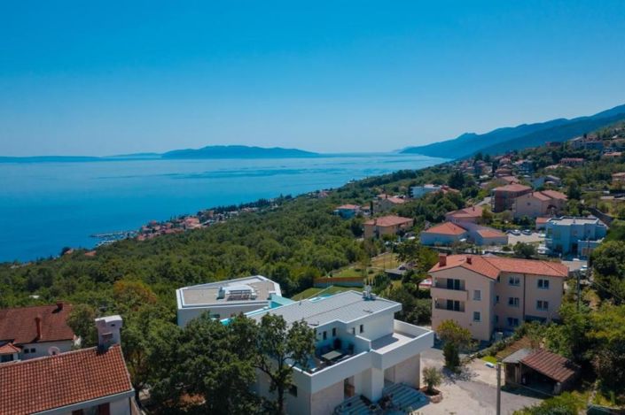 Image No.1-Propriété de 4 chambres à vendre à Croatie