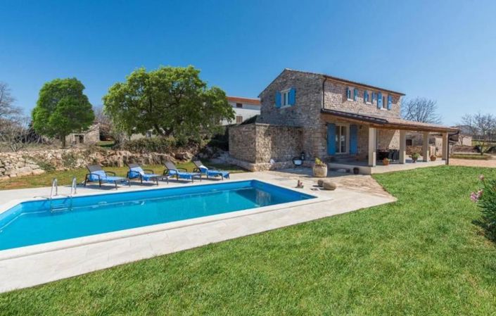 Image No.1-Propriété de 3 chambres à vendre à Lovrec